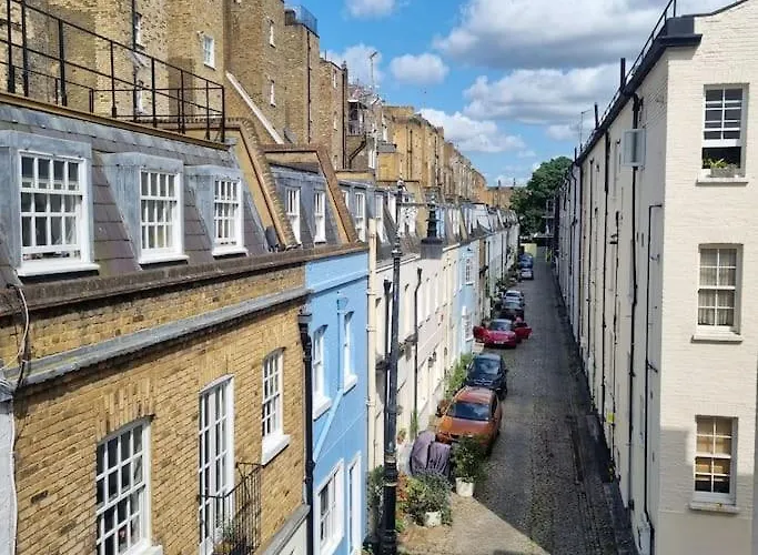 The Mews House